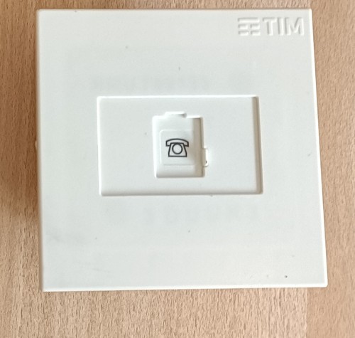 Presa telefonica plug rj11 - presa,